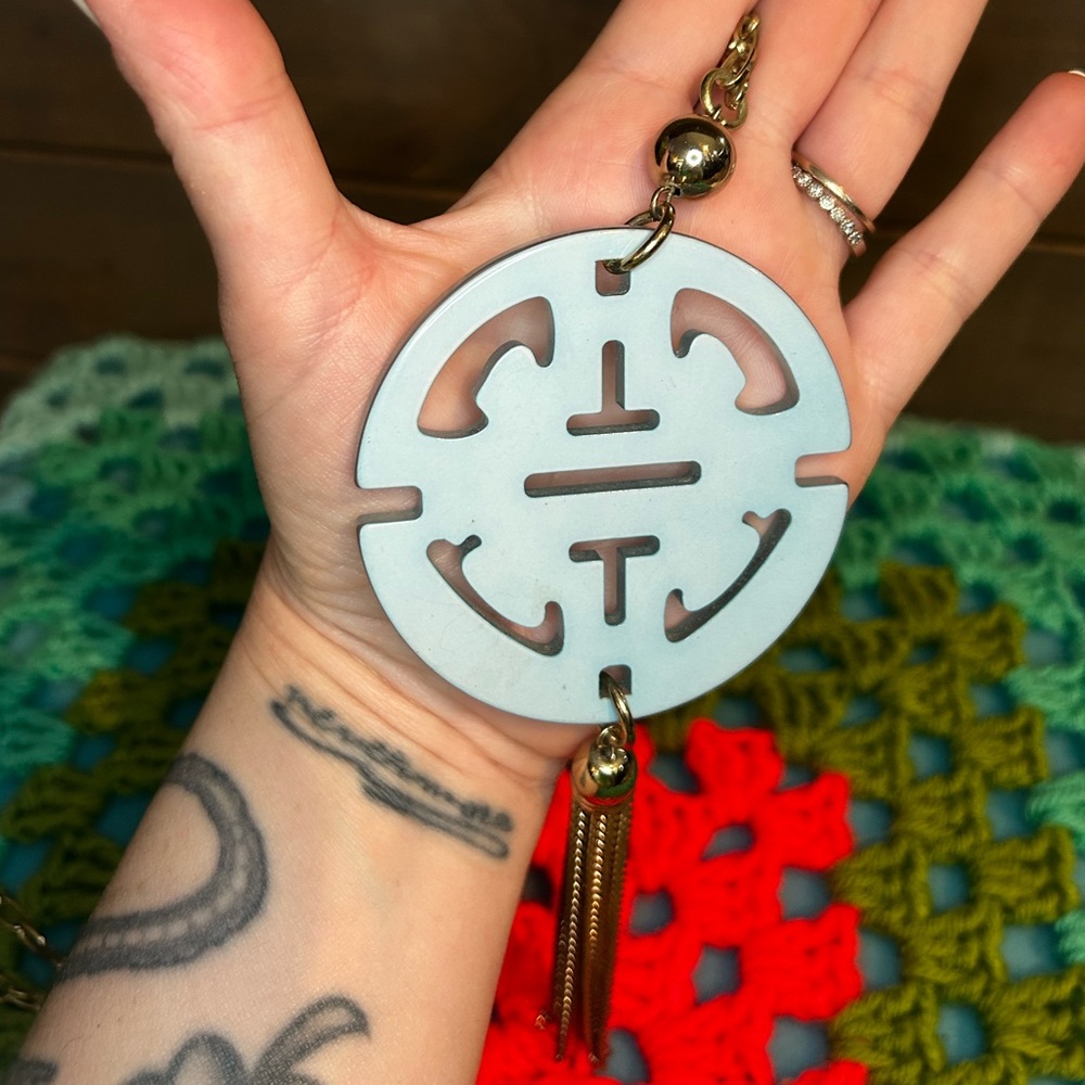 3/$10 Zenzii Blue Pendant Tassel Necklace - Picture 4 of 6